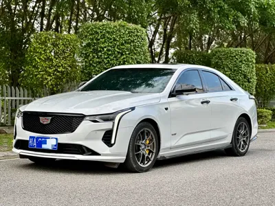 Cadillac CT4 · 2021 год