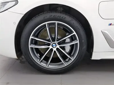 BMW 5 Series New Energy 2021, 77700 км, за 152800 CNY - фото 17