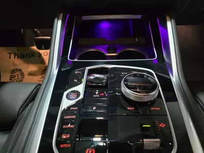 BMW X6 2025, 4102 км, за 102990000 KRW - фото 9