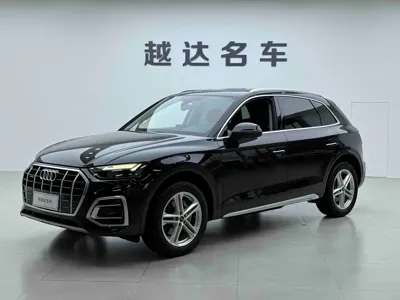 Audi Q5L · 2021 год