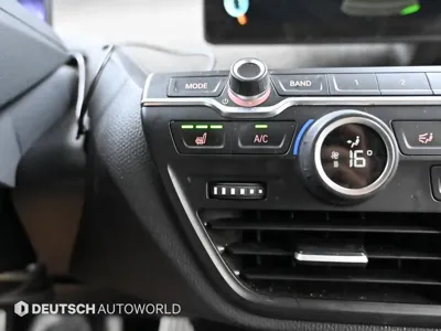 BMW i3 2015, 160578 км, за 6900000 KRW - фото 17