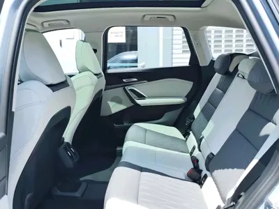 BMW iX1 0, 400 км, за 159800 CNY - фото 8