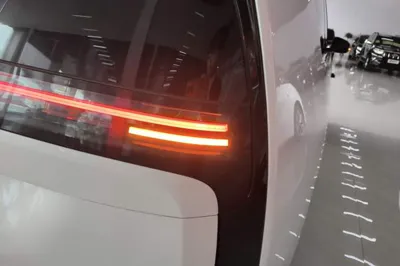 Li Auto MEGA 2024, 58900 км, за 409917.55 CNY - фото 9