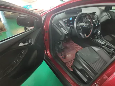Ford Focus 2017, 73500 км, за 36926.57 CNY - фото 16