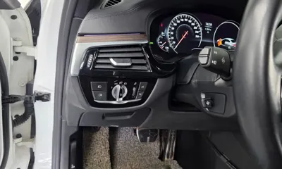 BMW 5-Series 2017, 103017 км, за 24500000 KRW - фото 16