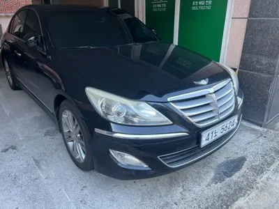 Hyundai Genesis · 2012 год