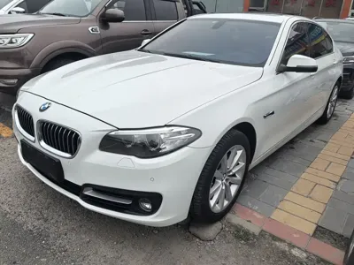 BMW 5 Series · 2015 год