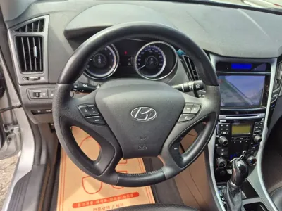 Hyundai Sonata 2012, 146000 км, за 3400000 KRW - фото 16