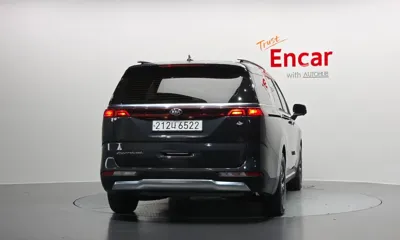 Kia Canival 2021, 110708 км, за 99990000 KRW