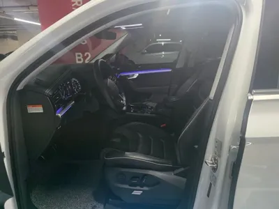 Volkswagen Touareg 2021, 55100 км, за 69990000 KRW - фото 6