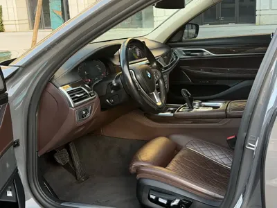 BMW 7 Series 2020, 70000 км, за 243000 CNY - фото 9