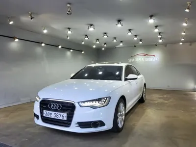 Audi A6 · 2015 год