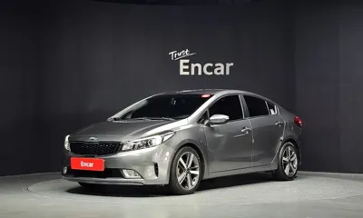 Kia K3 · 2017 год
