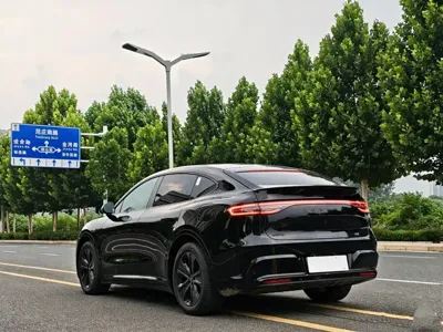 智界 Zhijie R7 2025, 13500 км, за 179800 CNY - фото 4