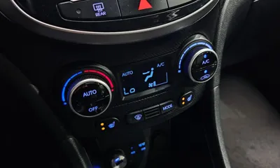 Hyundai Accent 2016, 110828 км, за 5500000 KRW - фото 28