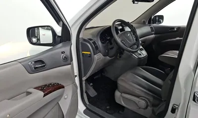 Kia Canival 2013, 166125 км, за 3800000 KRW - фото 10