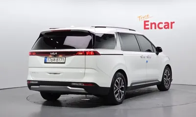 Kia Canival 2023, 188361 км, за 18000000 KRW
