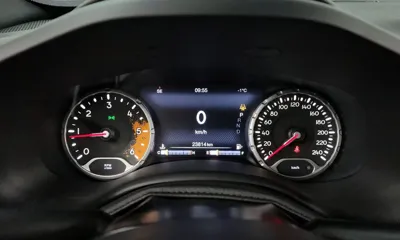 Jeep Renegade 2018, 23814 км, за 16090000 KRW - фото 8