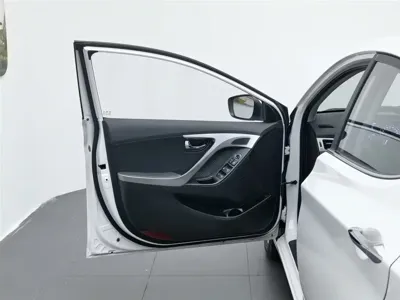 Hyundai Elantra Langdong 2014, 81000 км, за 19900 CNY - фото 8