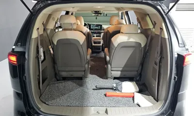Kia Canival 2023, 57459 км, за 23000000 KRW - фото 20