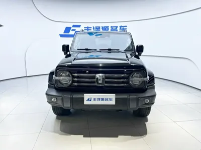 Tank Tank 300 2022, 45000 км, за 127800 CNY