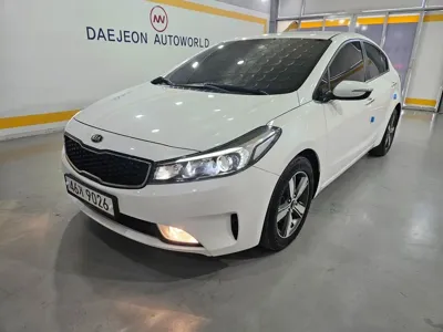 Kia K3 · 2018 год