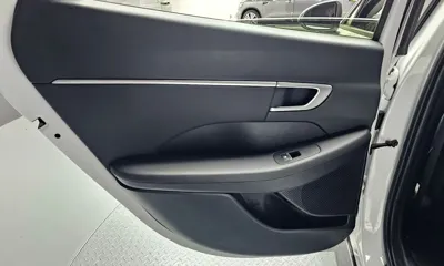 Hyundai Sonata 2023, 35075 км, за 16900000 KRW - фото 25