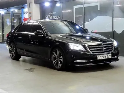 Mercedes-Benz S-Class · 2018 год