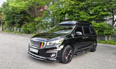 Kia Canival · 2018 год