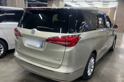 Buick GL8 2017, 154700 км, за 113960.98 CNY