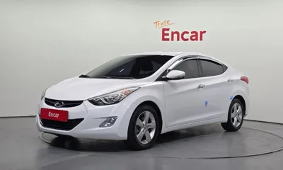 Hyundai Avante · 2013 год