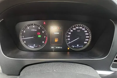 Hyundai Sonata 2015, 141400 км, за 49138.86 CNY - фото 14