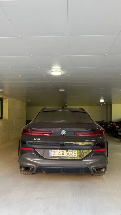 BMW X6 2024, 21088 км, за 118000000 KRW