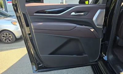 Cadillac Escalade 2023, 5188 км, за 125000000 KRW - фото 25