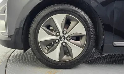 Hyundai Ioniq 2018, 230118 км, за 9000000 KRW - фото 5