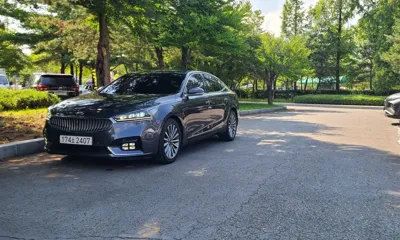 Kia K7 · 2017 год