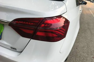 Geely Auto Emgrand 2019, 29900 км, за 44139.5 CNY - фото 9