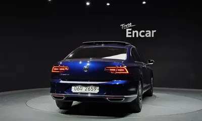 Volkswagen Passat 2018, 88416 км, за 18200000 KRW