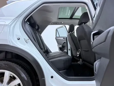 Volkswagen T-Roc 2023, 39000 км, за 102800 CNY - фото 16