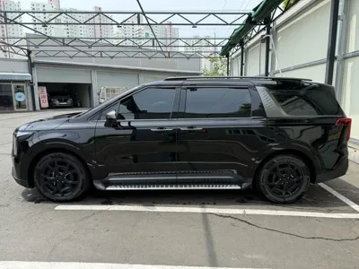 Kia Canival 2026, 9000 км, за 23030000 KRW