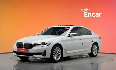 BMW 5-Series · 2021 год
