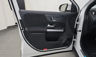 Mercedes-Benz EQA 2025, 3938 км, за 51900000 KRW - фото 24