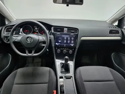 Volkswagen Golf 2018, 120000 км, за 28800 CNY - фото 6