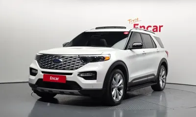 Ford Explorer · 2022 год