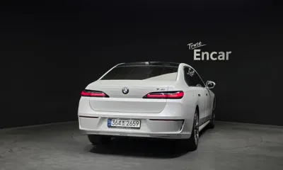 BMW 7-Series 2023, 64498 км, за 101900000 KRW - фото 4