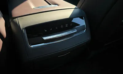 Cadillac Escalade 2023, 5188 км, за 125000000 KRW - фото 20