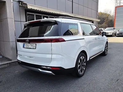 Kia Canival 2021, 12790 км, за 34800000 KRW