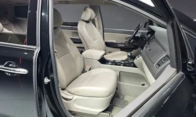 Kia Canival 2017, 72929 км, за 14800000 KRW - фото 10