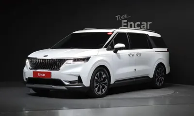 Kia Canival · 2021 год