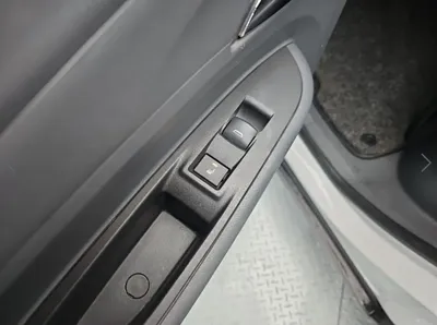 ChevroletGMDaewoo Bolt EV 2018, 243184 км, за 12490000 KRW - фото 13
